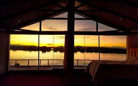 Uros Suma Jakaña Lodge